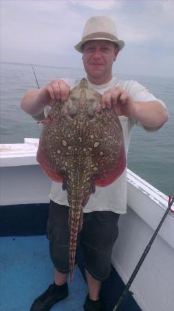 6 lb 2 oz Thornback Ray by goerge