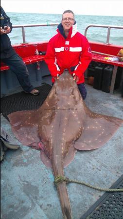 192 lb Common Skate by jonpearson