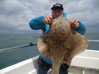 14 lb 6 oz Undulate Ray by Mick Emmet