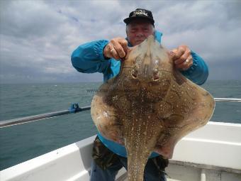 14 lb 6 oz Undulate Ray by Mick Emmet