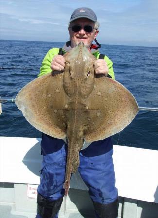 19 lb 5 oz Blonde Ray by John Dransfield