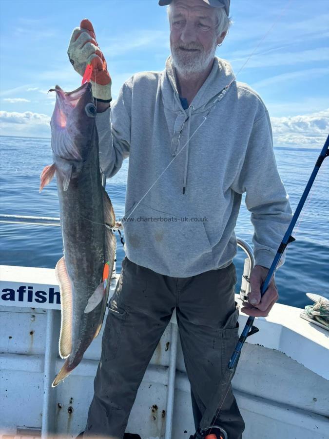 7 lb 2 oz Ling by Shaun.