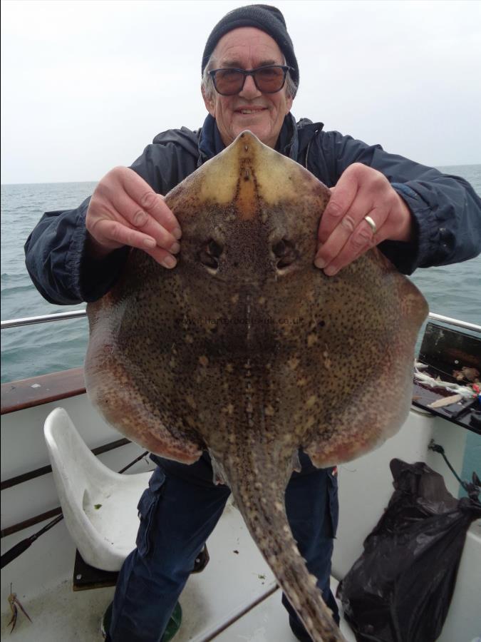 12 lb 7 oz Thornback Ray by crazy kev jr