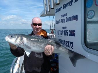 9 lb 4 oz Bass by Ian Cairns