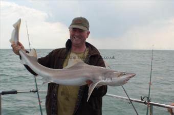 18 lb 5 oz Starry Smooth-hound by doc