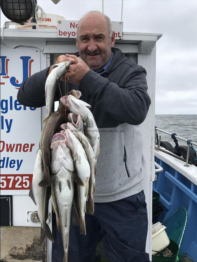 6 lb Cod by Brian brooks Wakefield 8th june