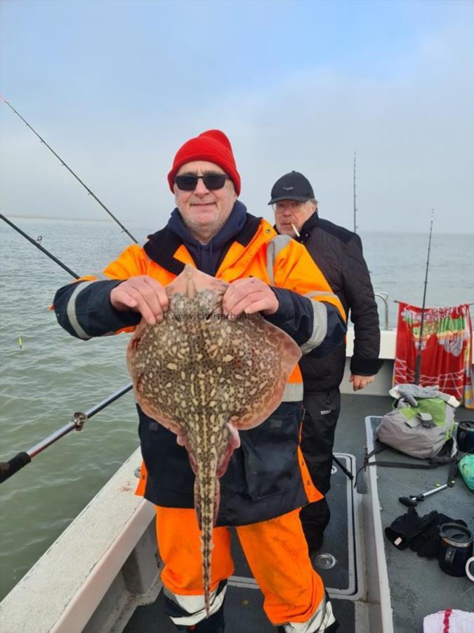 4 lb 5 oz Thornback Ray by Verne