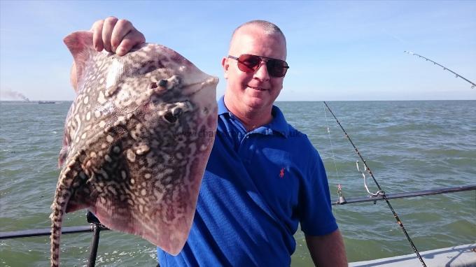 8 lb 3 oz Thornback Ray by Sean from London