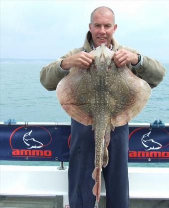 12 lb Undulate Ray by Trevor Cozens