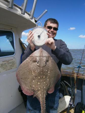 13 lb 8 oz Thornback Ray by Dave