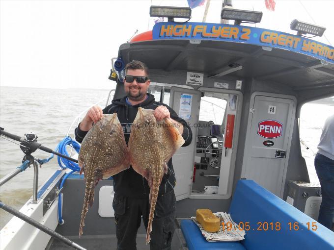 6 lb 13 oz Thornback Ray by Ian Blythe