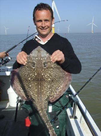 11 lb 2 oz Thornback Ray by jeremy