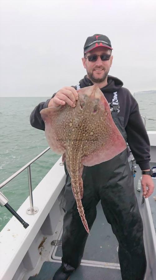 6 lb 9 oz Thornback Ray by Stuart Mendez