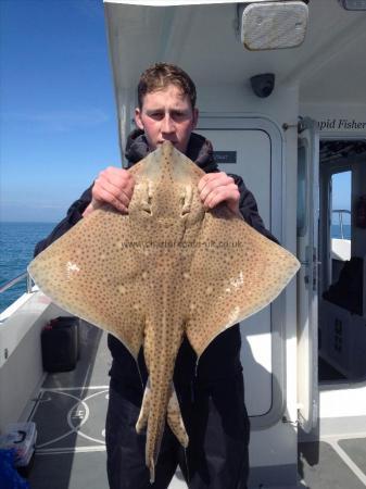 15 lb 2 oz Blonde Ray by Lee Quinton
