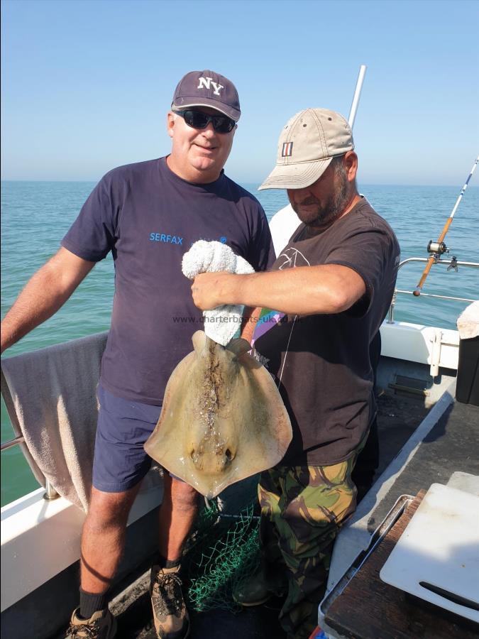 9 lb Stingray (Common) by Bob Marshall