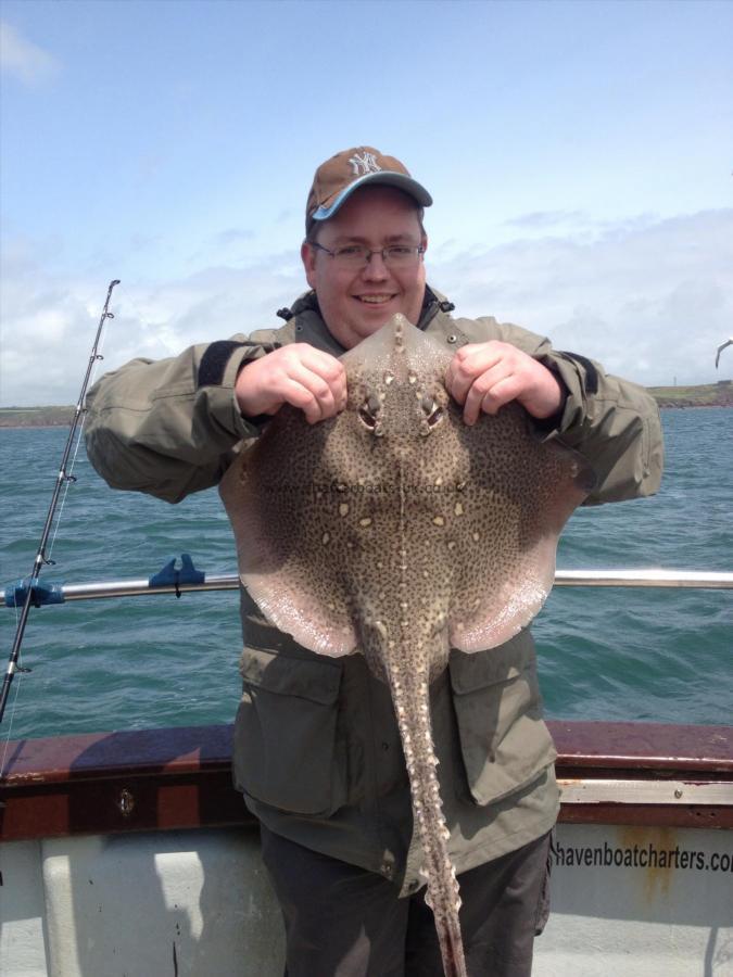 9 lb 8 oz Thornback Ray by Ryan