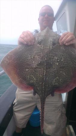 10 lb 2 oz Thornback Ray by goerge from westgate