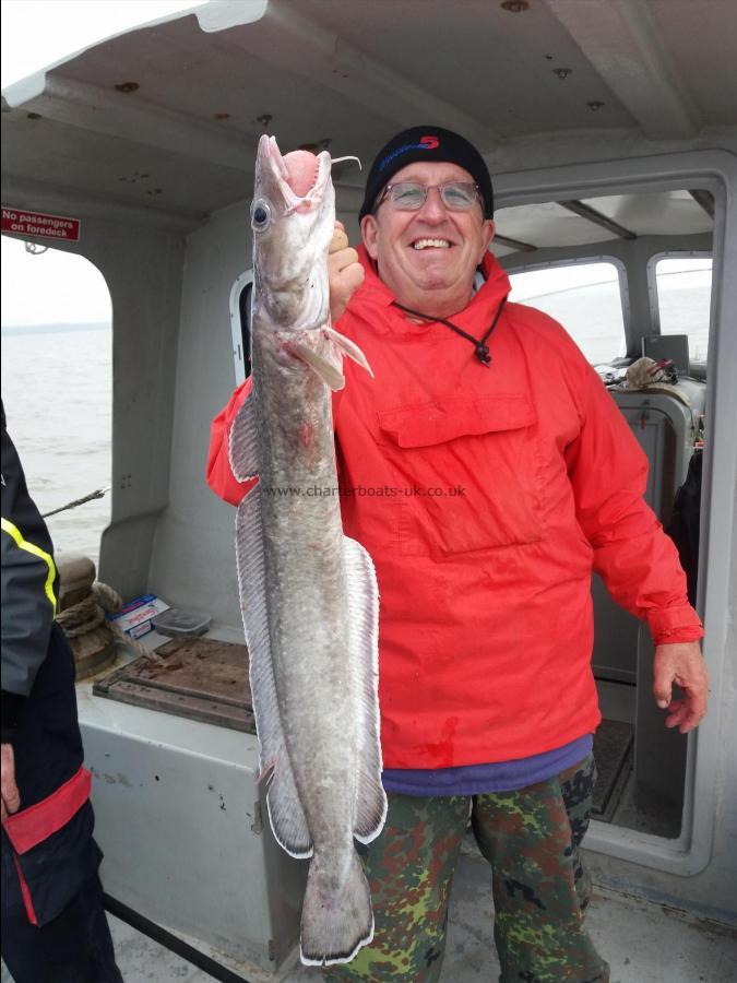 7 lb 8 oz Ling by Rob ashford