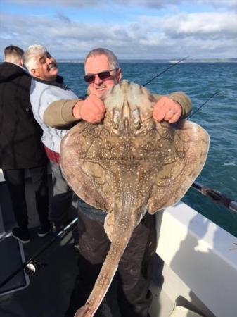 15 lb Undulate Ray by Dave Borton