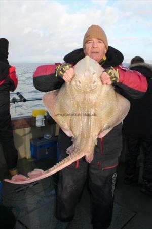 20 lb Undulate Ray by David Bennett