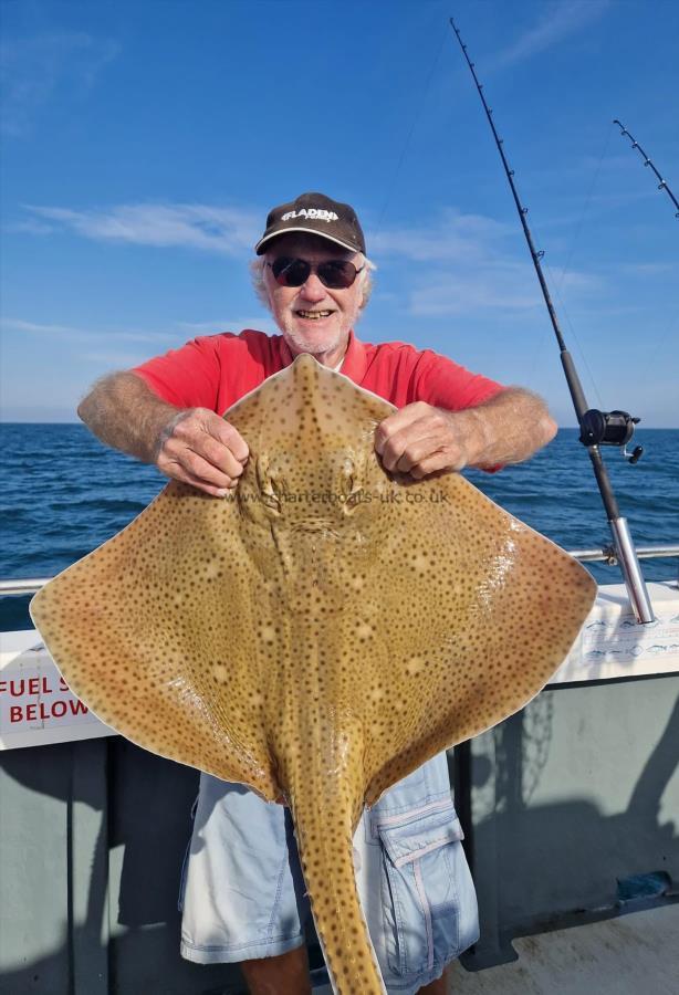 16 lb Blonde Ray by Ric