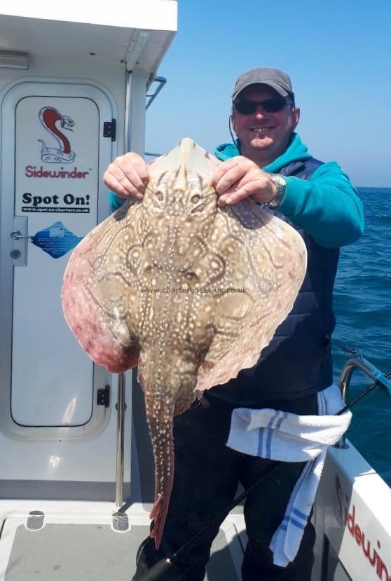 17 lb 2 oz Undulate Ray by Richard