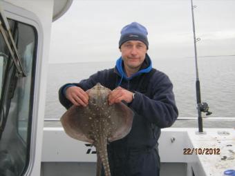 4 lb 6 oz Thornback Ray by Carl