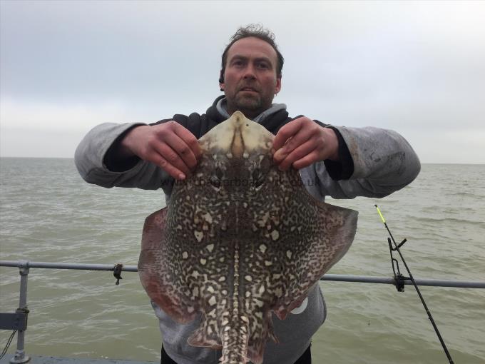 10 lb 1 oz Thornback Ray by Lees party