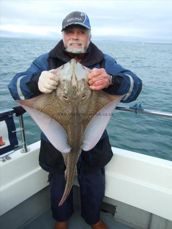 11 lb 5 oz Undulate Ray by Ian Youngs
