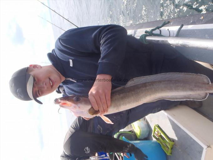 4 lb 2 oz Ling by Dylan.