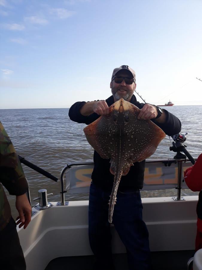 9 lb Thornback Ray by ian