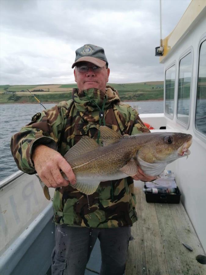 6 lb Cod by Amble lads on the cod