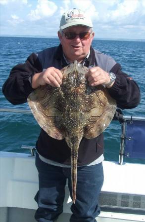 9 lb Undulate Ray by Bruce