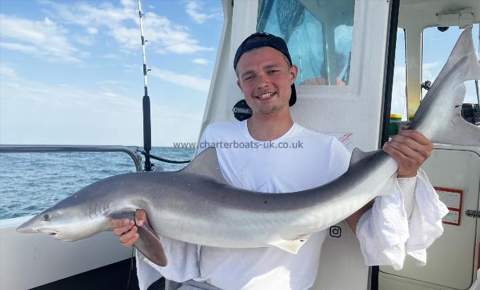 38 lb Tope by Unknown