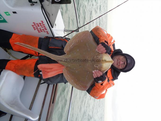 12 lb 1 oz Small-Eyed Ray by mikes whiting