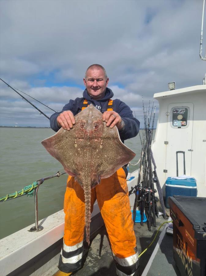 10 lb 5 oz Thornback Ray by Jason Parrott