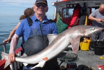 26 lb 8 oz Tope by ron howe