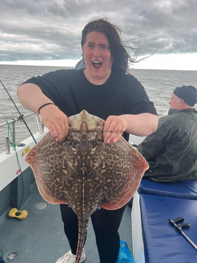 9 lb 8 oz Thornback Ray by Summer