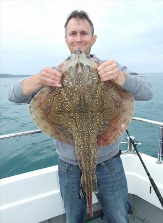 12 lb Undulate Ray by Andrew Panter