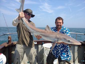 38 lb Tope by Gnasher and his floral shirt