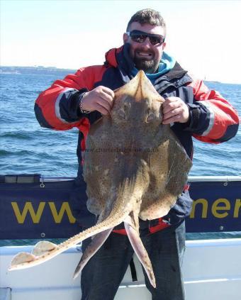 20 lb 7 oz Blonde Ray by Richard Buttle