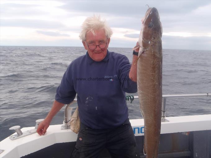 11 lb 2 oz Ling (Common) by Bob Ellis.