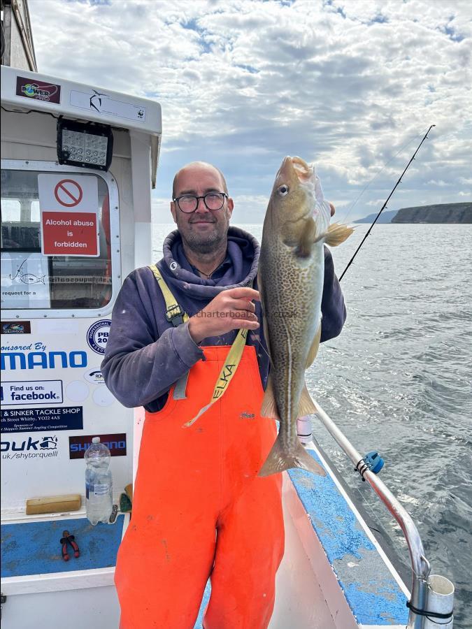 5 lb 2 oz Cod by Skipper.