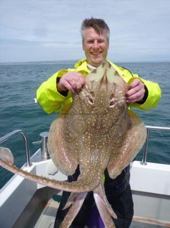 13 lb Undulate Ray by Mark