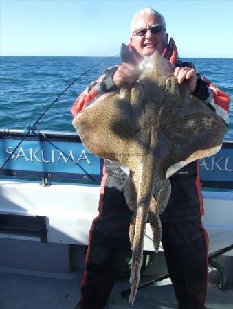 18 lb 8 oz Blonde Ray by Stuart Johnson