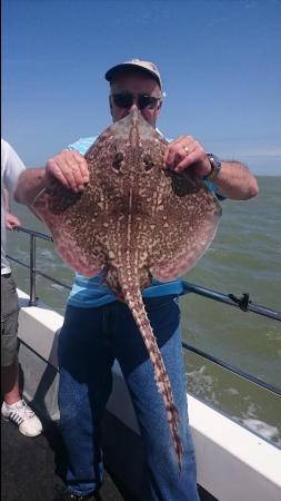 8 lb 8 oz Thornback Ray by Bob Marshall