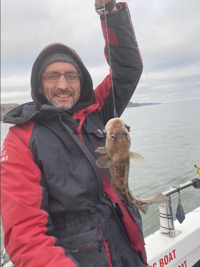 2 lb 14 oz Cod by Taras.