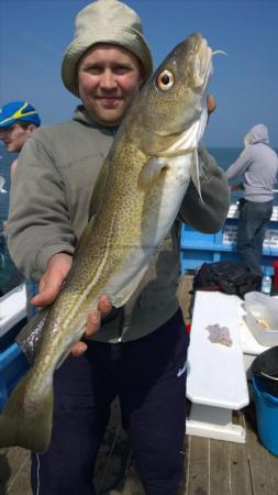 8 lb Cod by yanis from lithuania and northampton with a cod