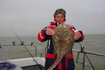 14 lb 13 oz Thornback Ray by Nick Cutts