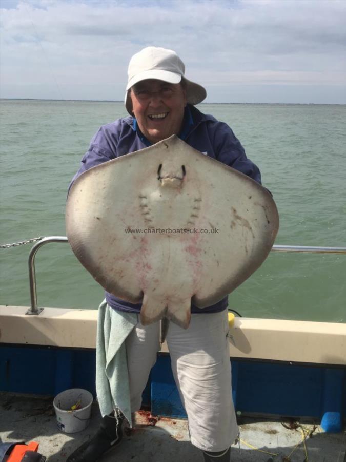 23 lb Stingray (Common) by Paul hearts first and p/b